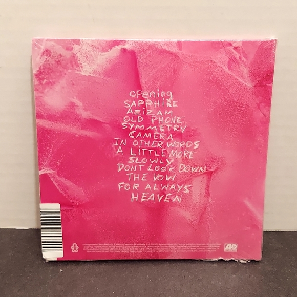 Ed Sheeran Play CD album with Autographed signed Polaroid photo insert inside - Picture 3 of 4